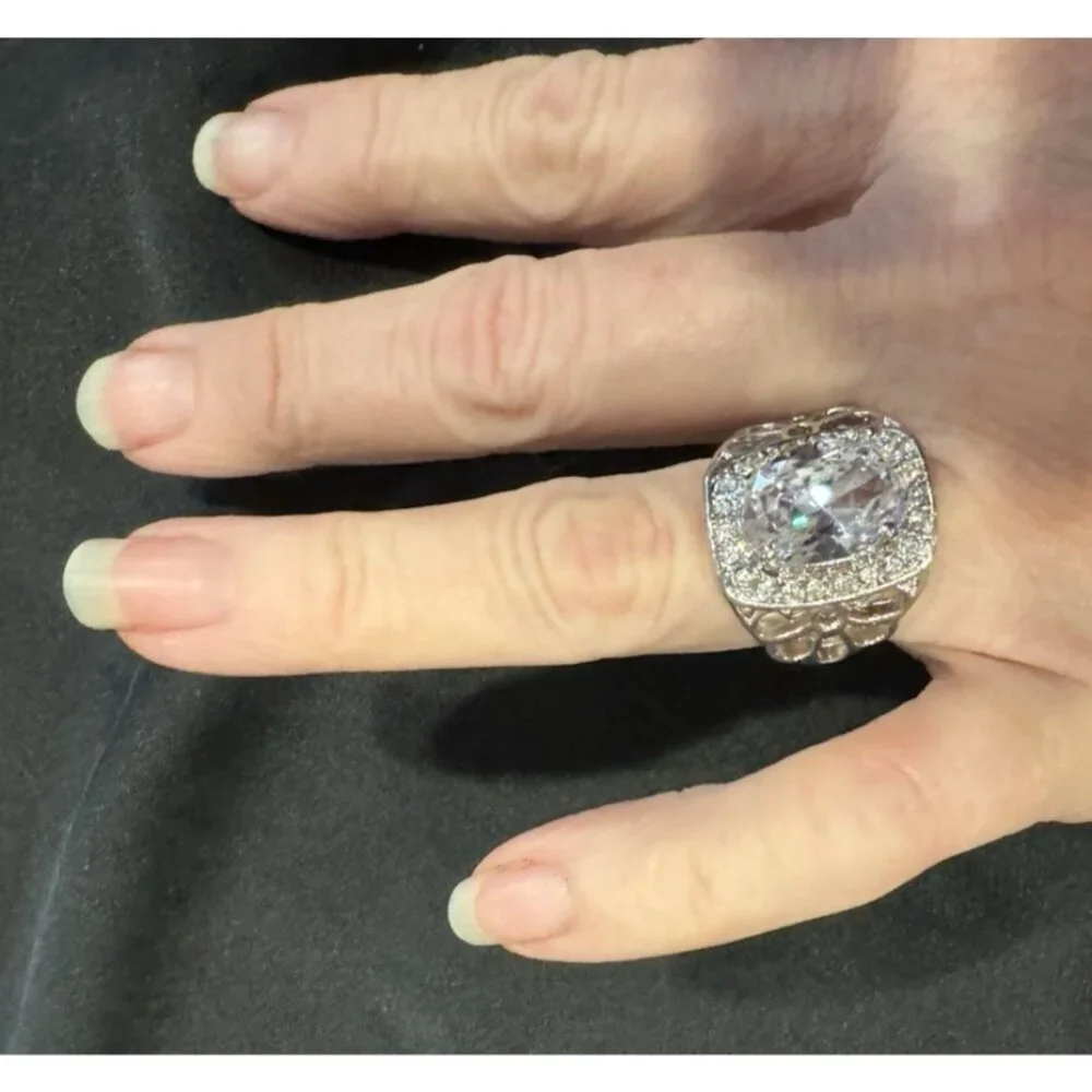 NEW Fashion CZ Moissanite Statement Ring Silvertone Women 17 US 8